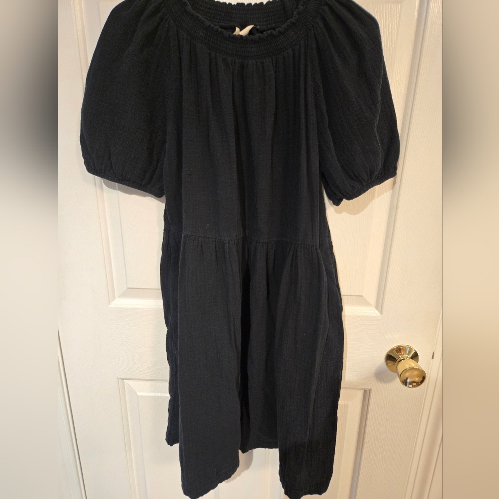 Black Linen Universal Thread Dress size small